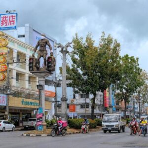 Cheow Lan Lake to Krabi (11:00)